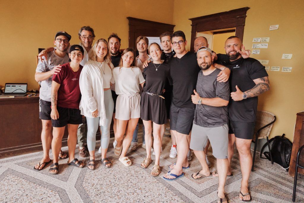 headfound scale up team