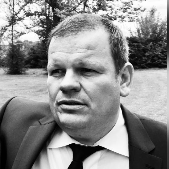 Dr. Marc Oeffner
